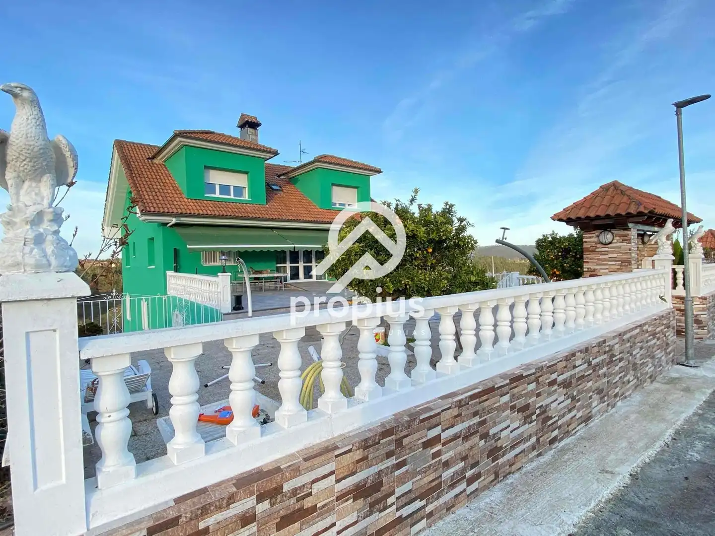Chalet con terraza en venta en Villanueva, imagen 2