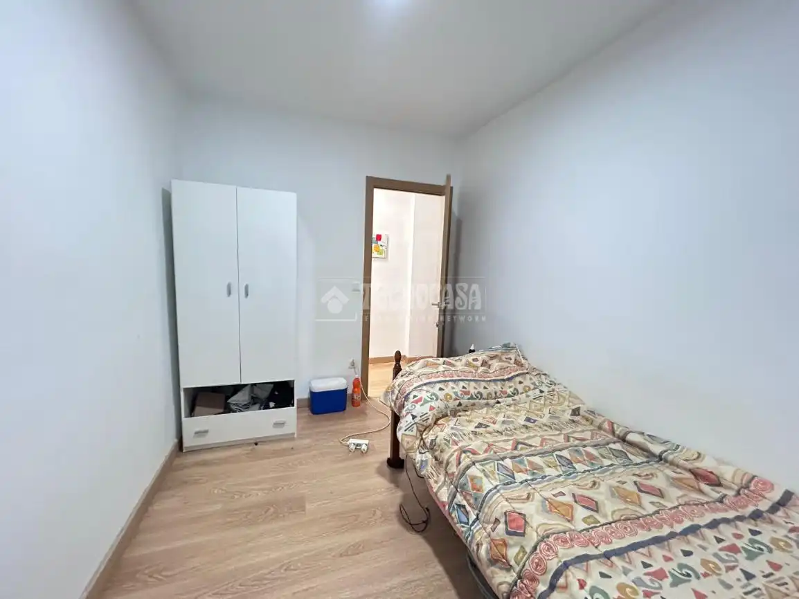 Habitación de Piso en venta en Valencia con Aire acondicionado, Calefacción y Terraza