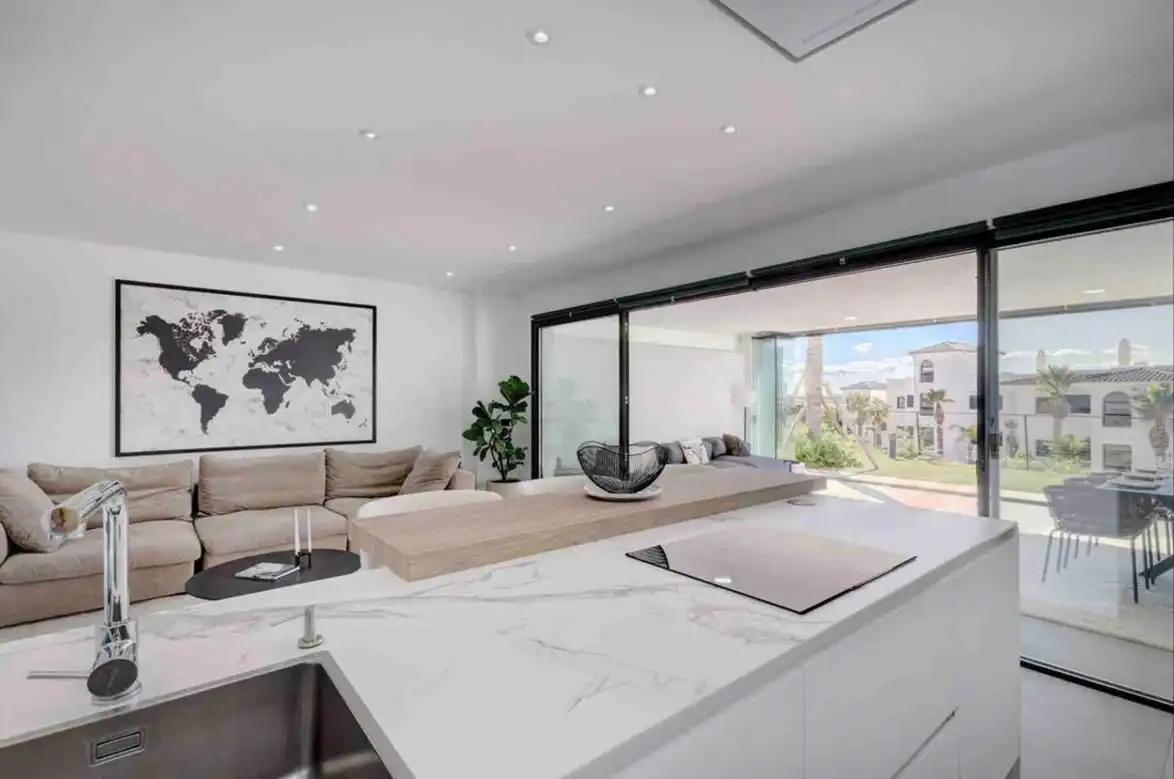 Appartement compact avec piscine à louer à Estepona Pueblo, imagen 9