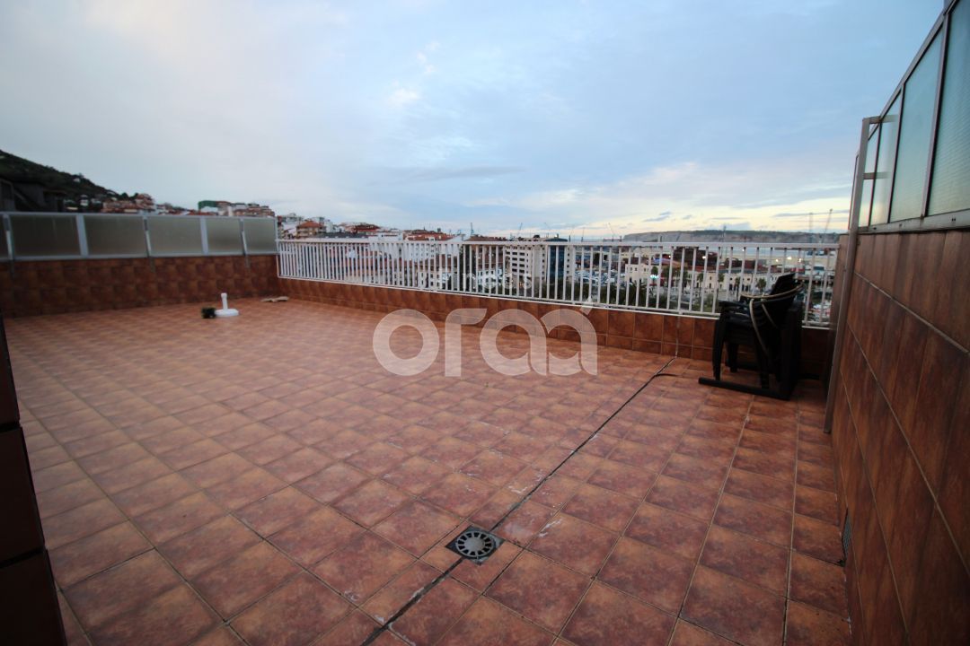 Terrassa de Dúplex en venda en Santurtzi  amb Calefacció, Terrassa i Alarma