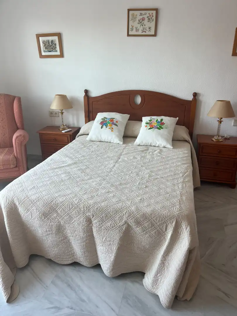 Schlafzimmer von Wohnung zur Miete in Málaga mit Möbliert, Ofen und Waschmaschine