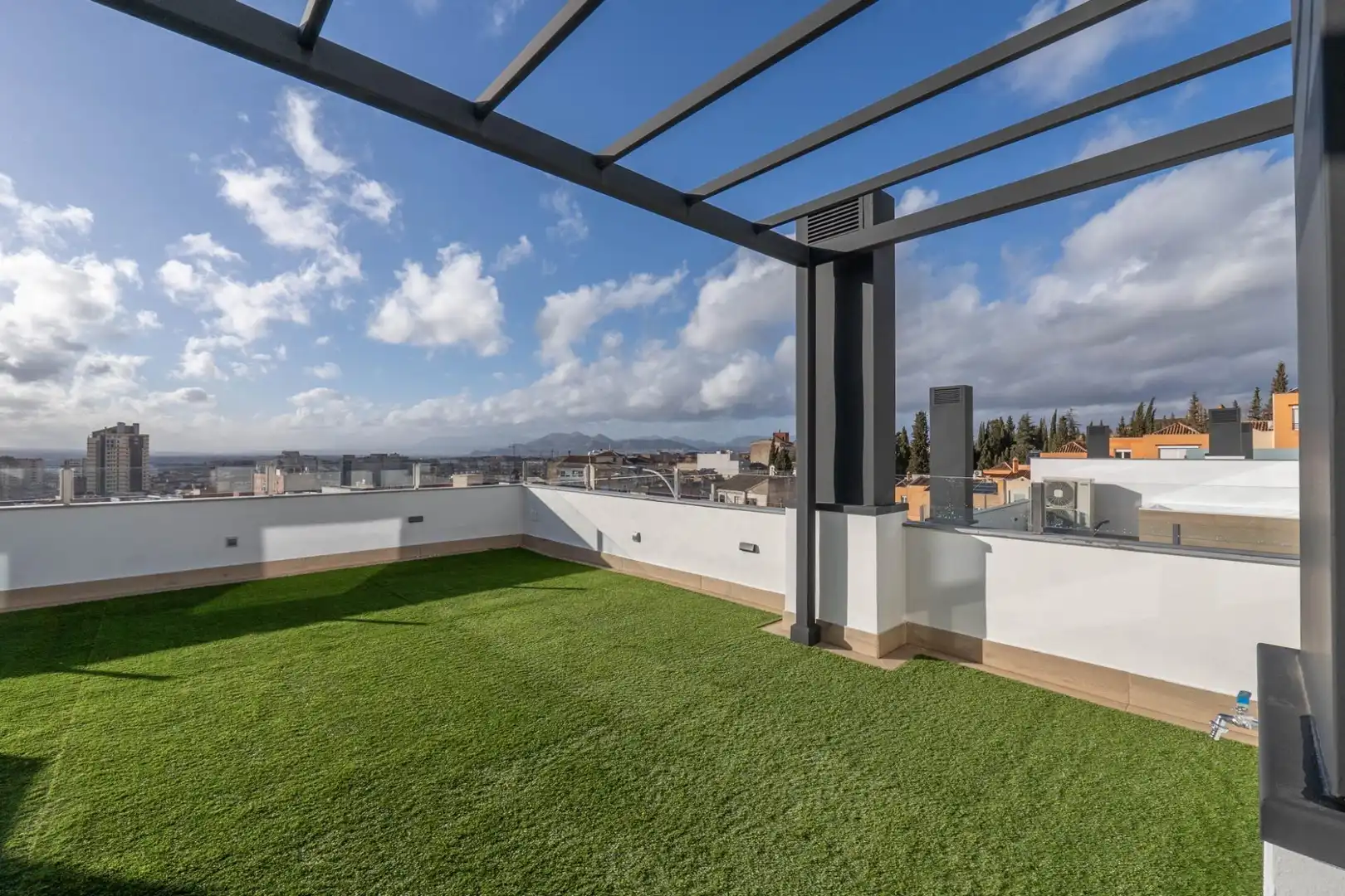 Terraza de Dúplex de alquiler en Granada con Aire acondicionado, Calefacción y Terraza