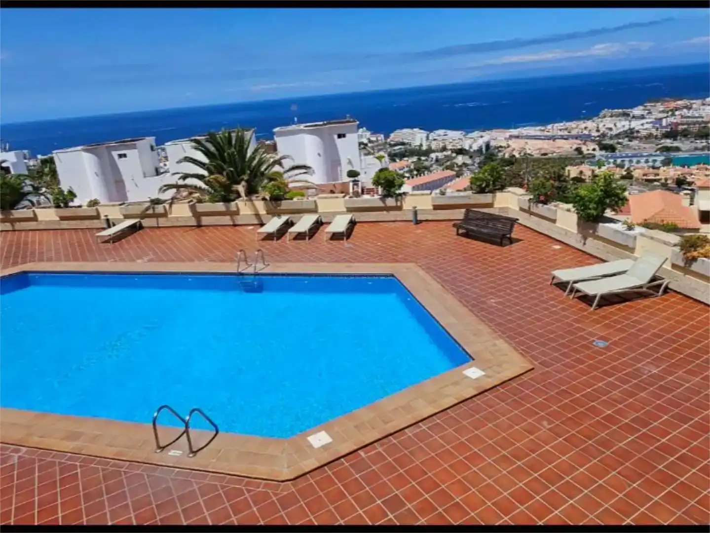 Piscina de Apartament en venda en Adeje
