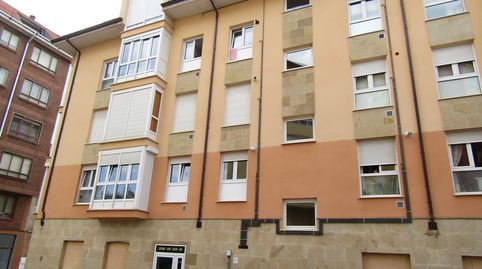 Solvia Inmobiliaria  Garaje Reinosa