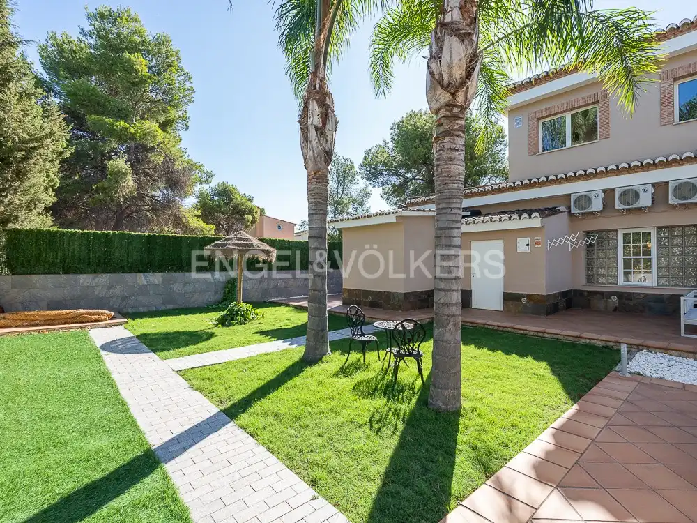 Terrace of Houses for rent in Bétera  with Air Conditioner, Heating and Private garden