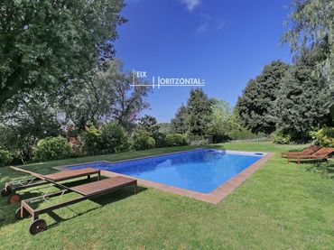 Chalet con piscina en venta en bellaterra