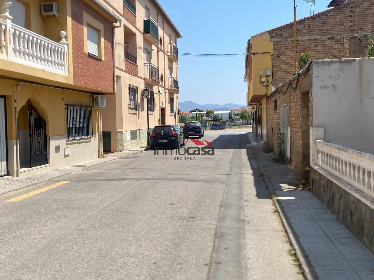 Vista exterior de Pis en venda en Las Gabias amb Moblat i Balcó