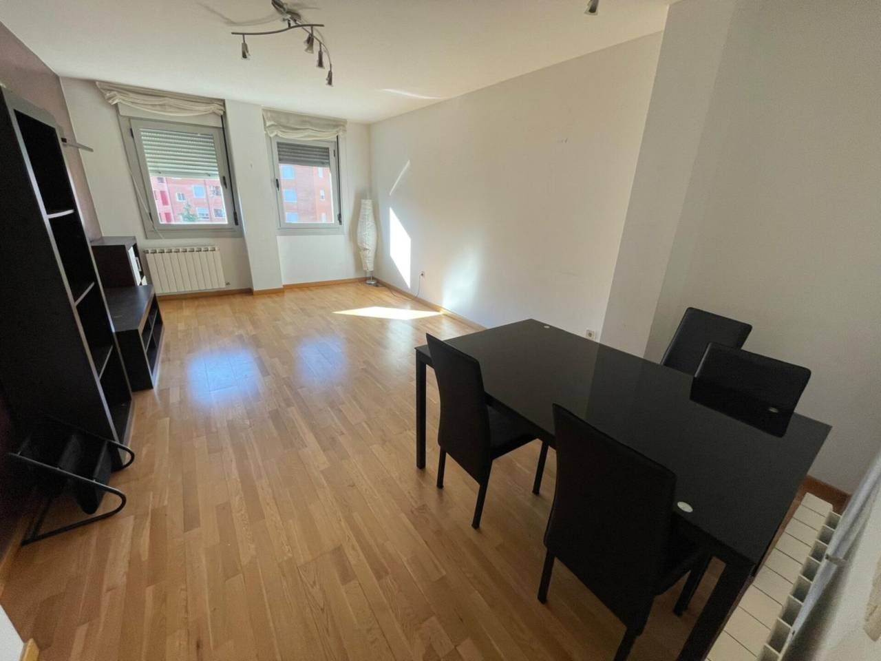 Sala de estar de Piso en venta en Zamora Capital  con Calefacción, Trastero y Amueblado