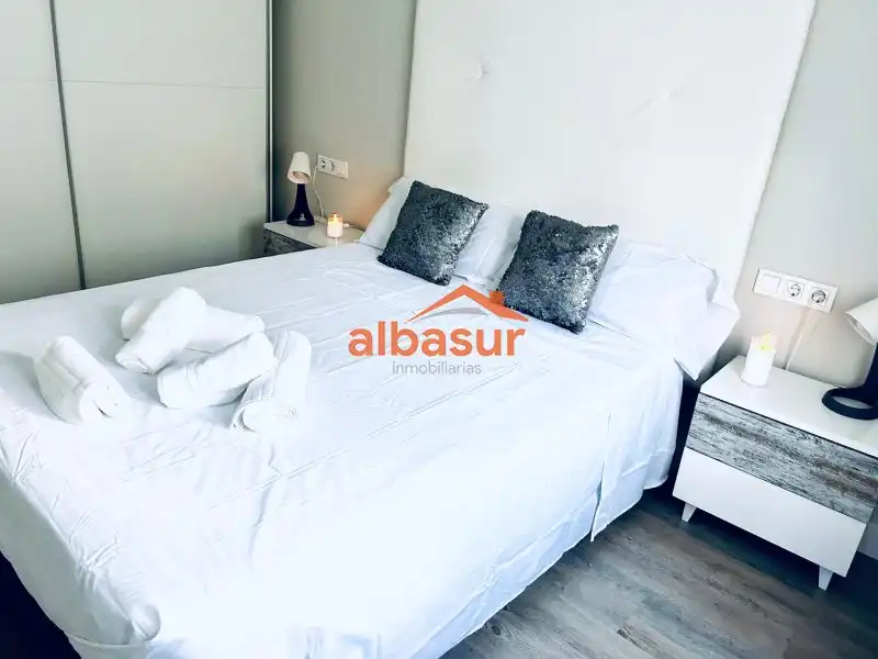 Bedroom of Flat for sale in Córdoba  with Air Conditioner, Heating and Terrace