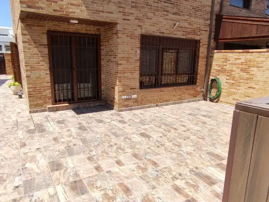 Terraza de Casa o chalet en venta en Parla con Aire acondicionado, Parquet y Trastero
