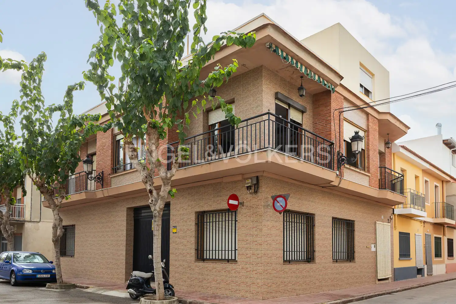 Vista exterior de Casa o xalet en venda en Albalat de la Ribera amb Aire condicionat, Calefacció i Traster