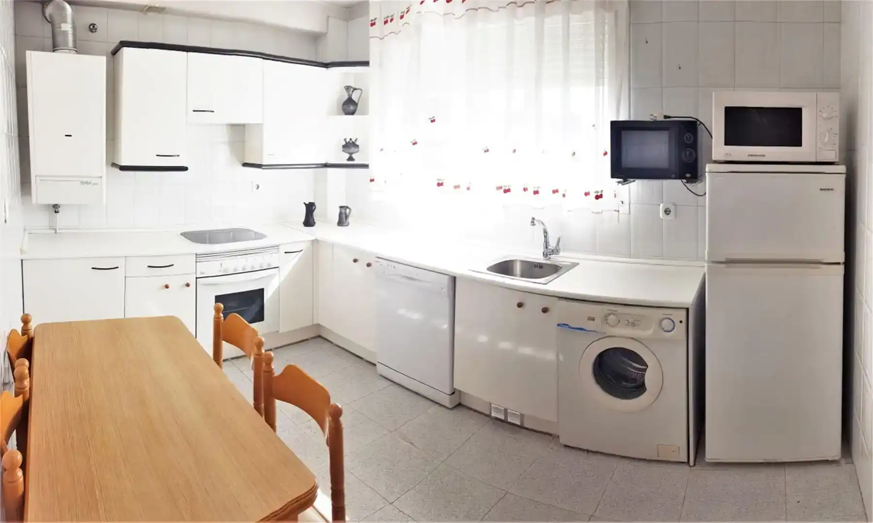 Kitchen of Flat for sale in Oviedo 