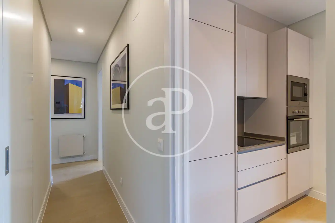 Flat for rent in C. de San Bernardo, Universidad - Malasaña