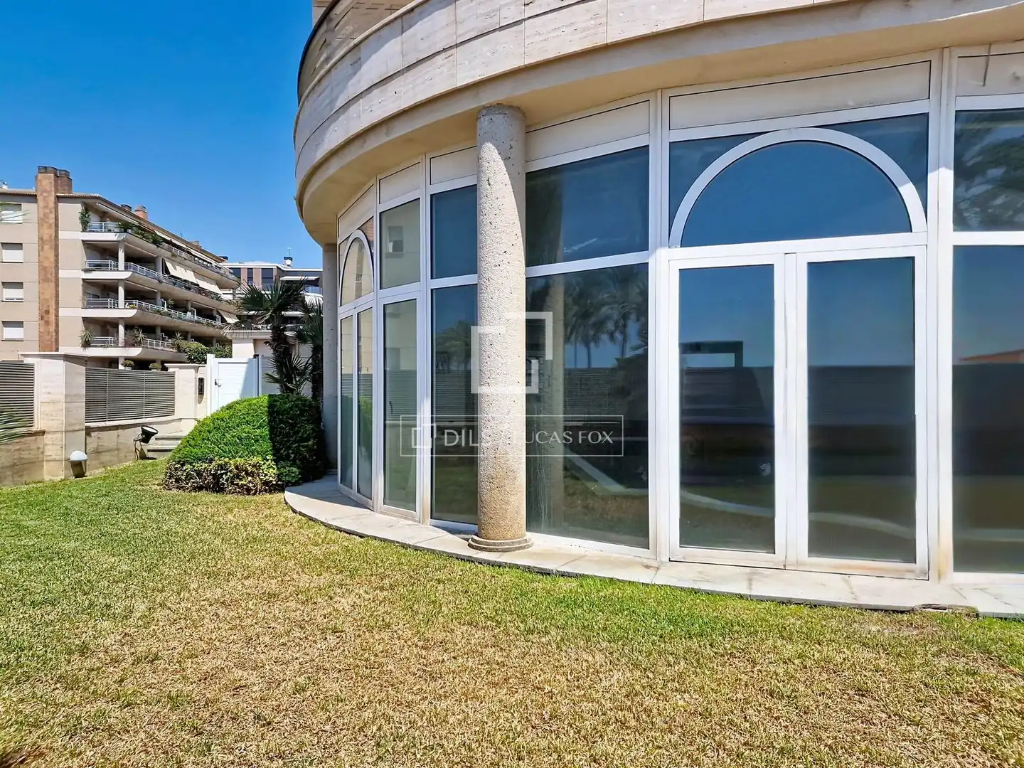 Außenansicht von Haus oder Chalet zum Verkauf in Calafell mit Klimaanlage, Heizung und Privatgarten