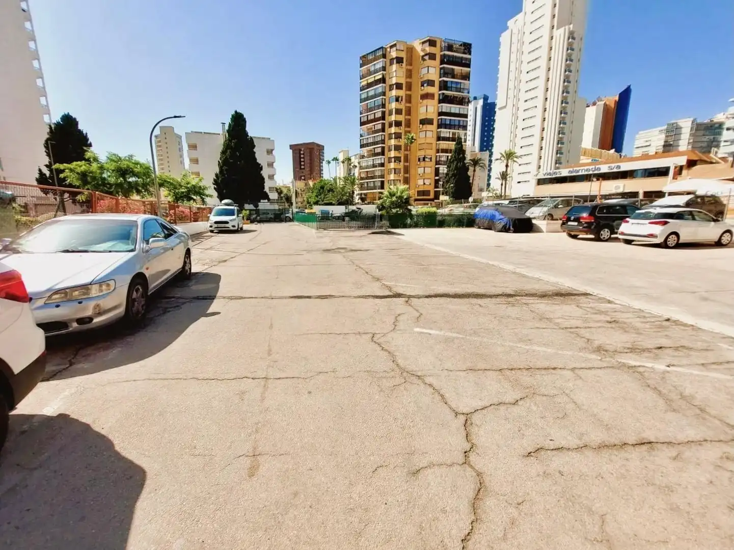 Aparcament de Estudi en venda en Benidorm amb Moblat i Piscina comunitària