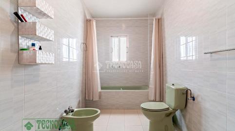 Foto 4 de Casa adosada en venda a Santo Domingo, Almería