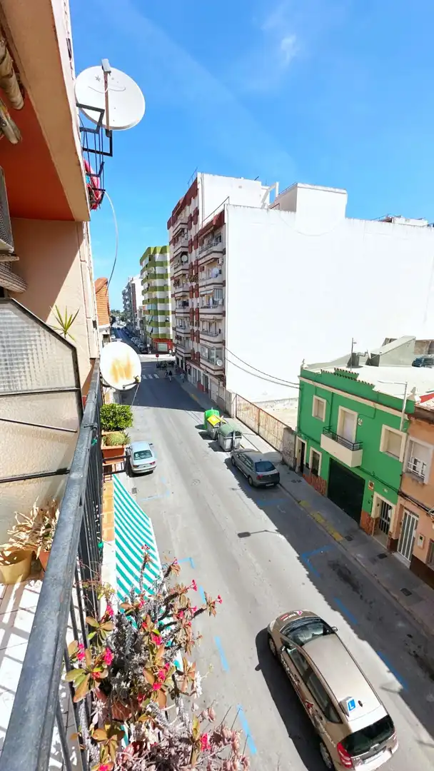 Vista exterior de Piso en venta en Gandia con Balcón