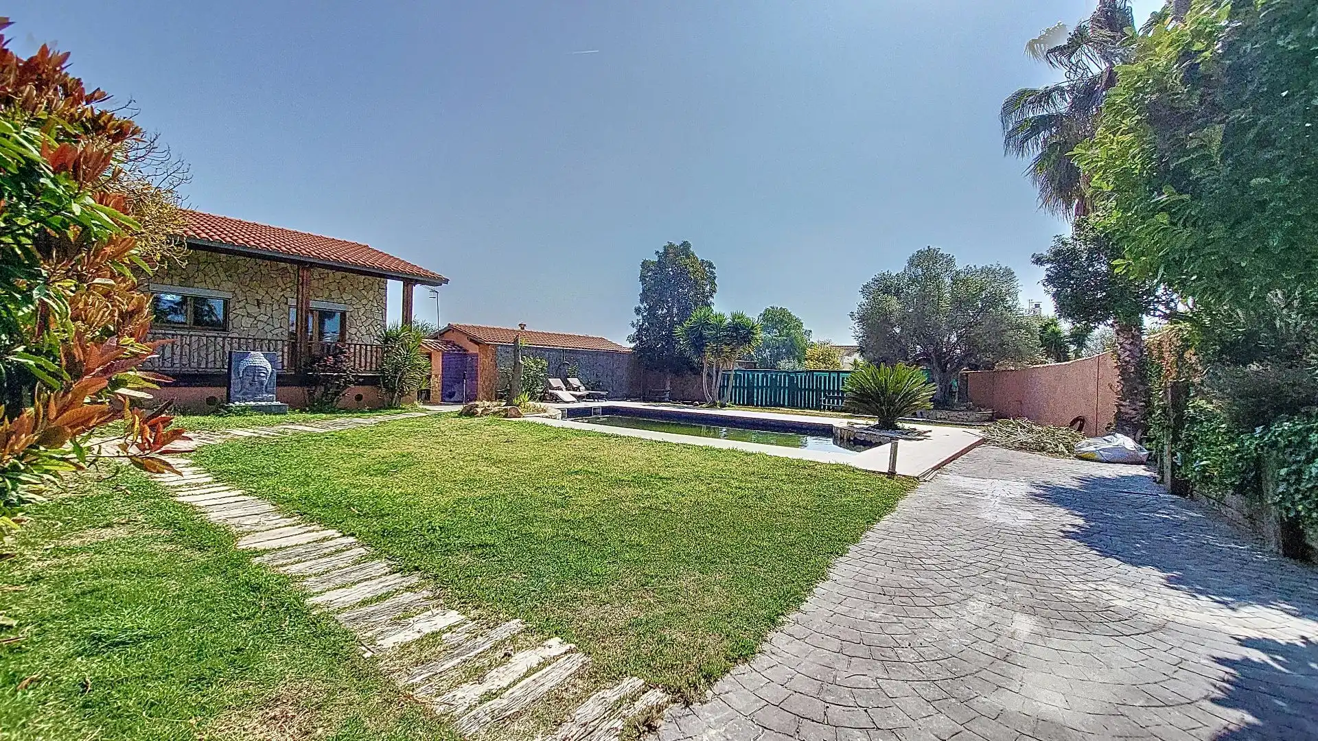 Piscina de Casa o chalet en venta en Calafell con Aire acondicionado, Calefacción y Jardín privado