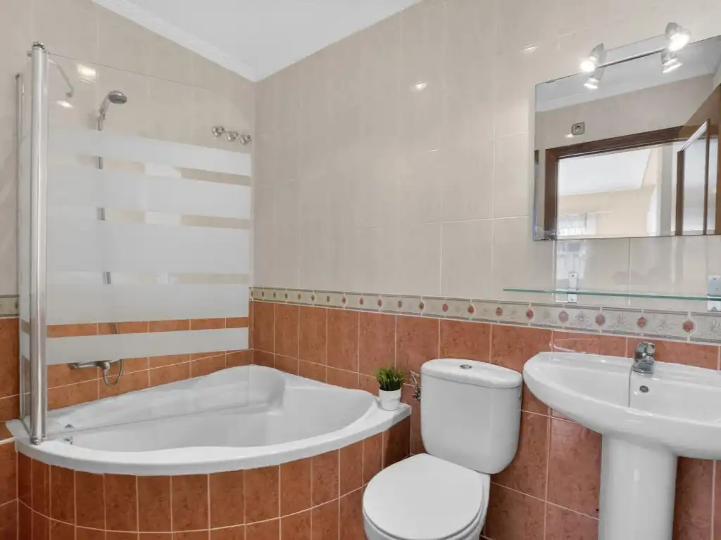 Baño de Casa o chalet en venta en Orihuela con Jardín privado y Piscina