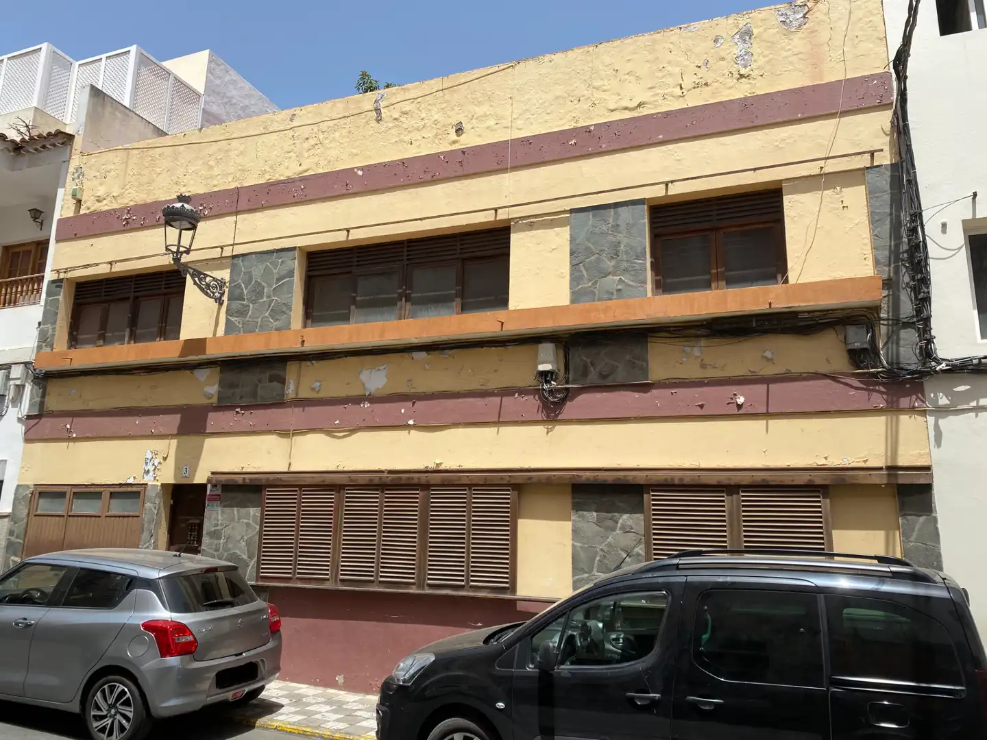 Vista exterior de Casa adosada en venta en Santa Brígida con Terraza y Alarma
