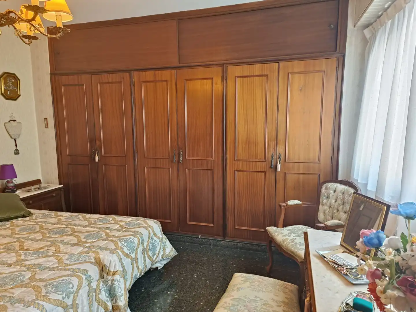 Habitación de Piso en venta en Valencia con Calefacción