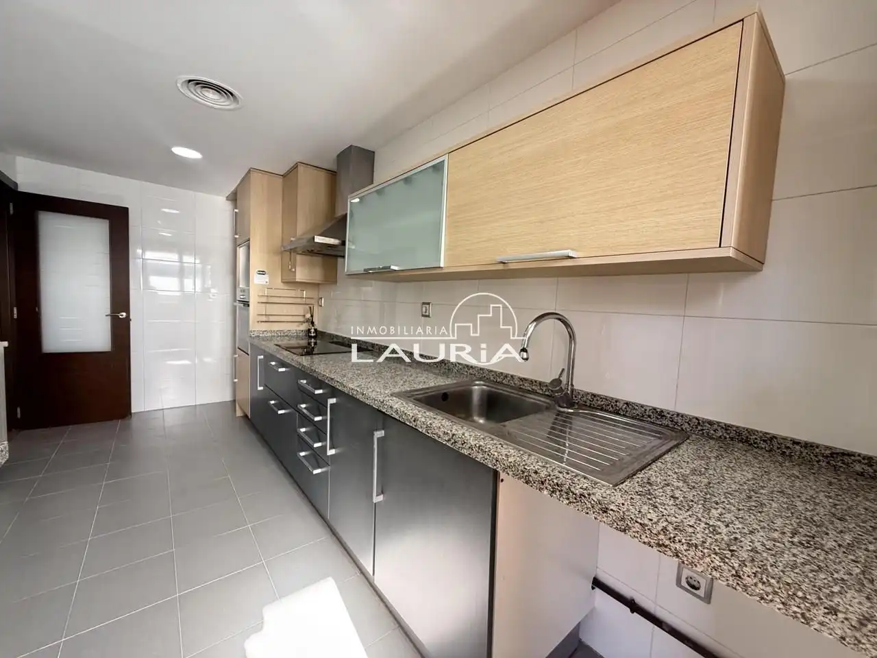 Kitchen of Flat for sale in Burjassot  with Air Conditioner, Heating and Private garden