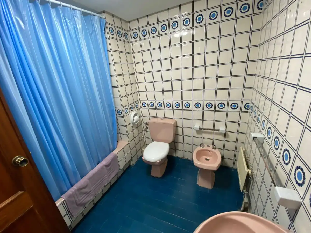 Badezimmer von Wohnung zur Miete in Palencia mit Klimaanlage, Heizung und Möbliert