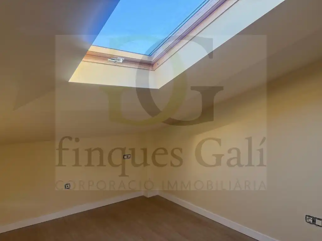 Duplex with lift for sale in Carrer Doctor Lluís Castells 3, imagen 10