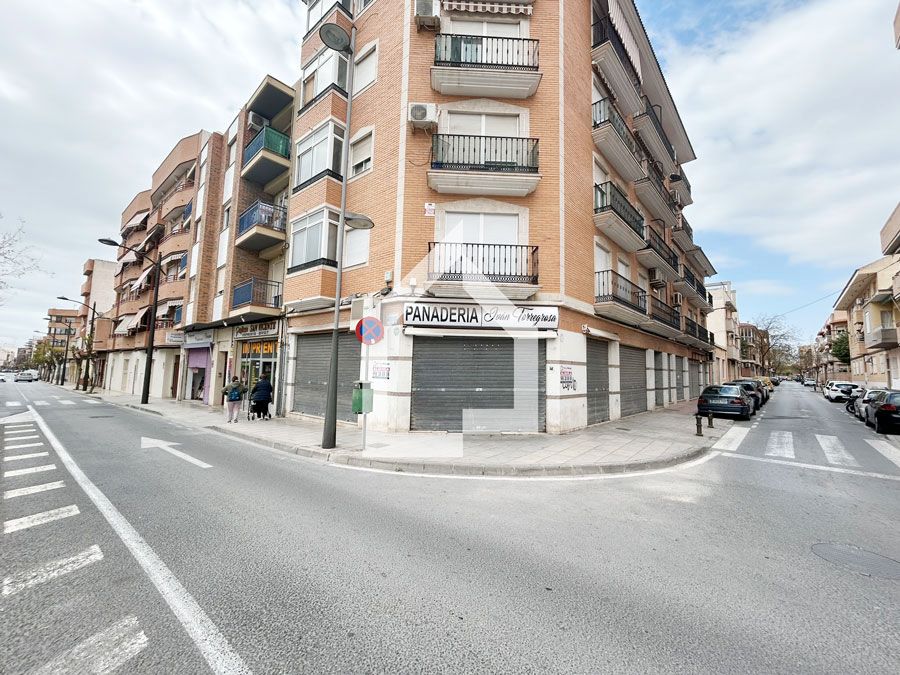 Vista exterior de Local de alquiler en San Vicente del Raspeig / Sant Vicent del Raspeig