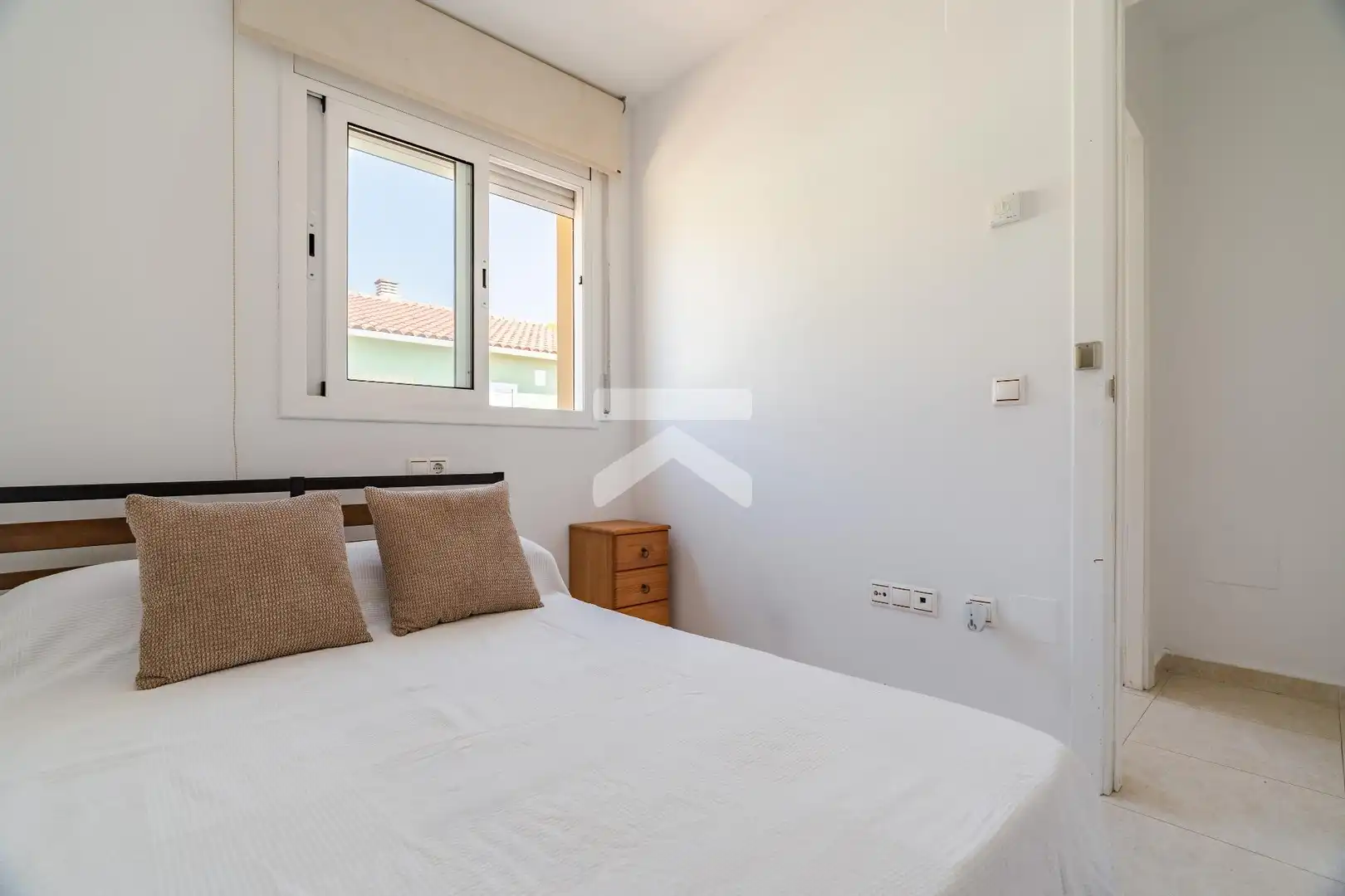 Casa aparellada amb terrassa en venda a Platja de Mont-roig, imagen 41