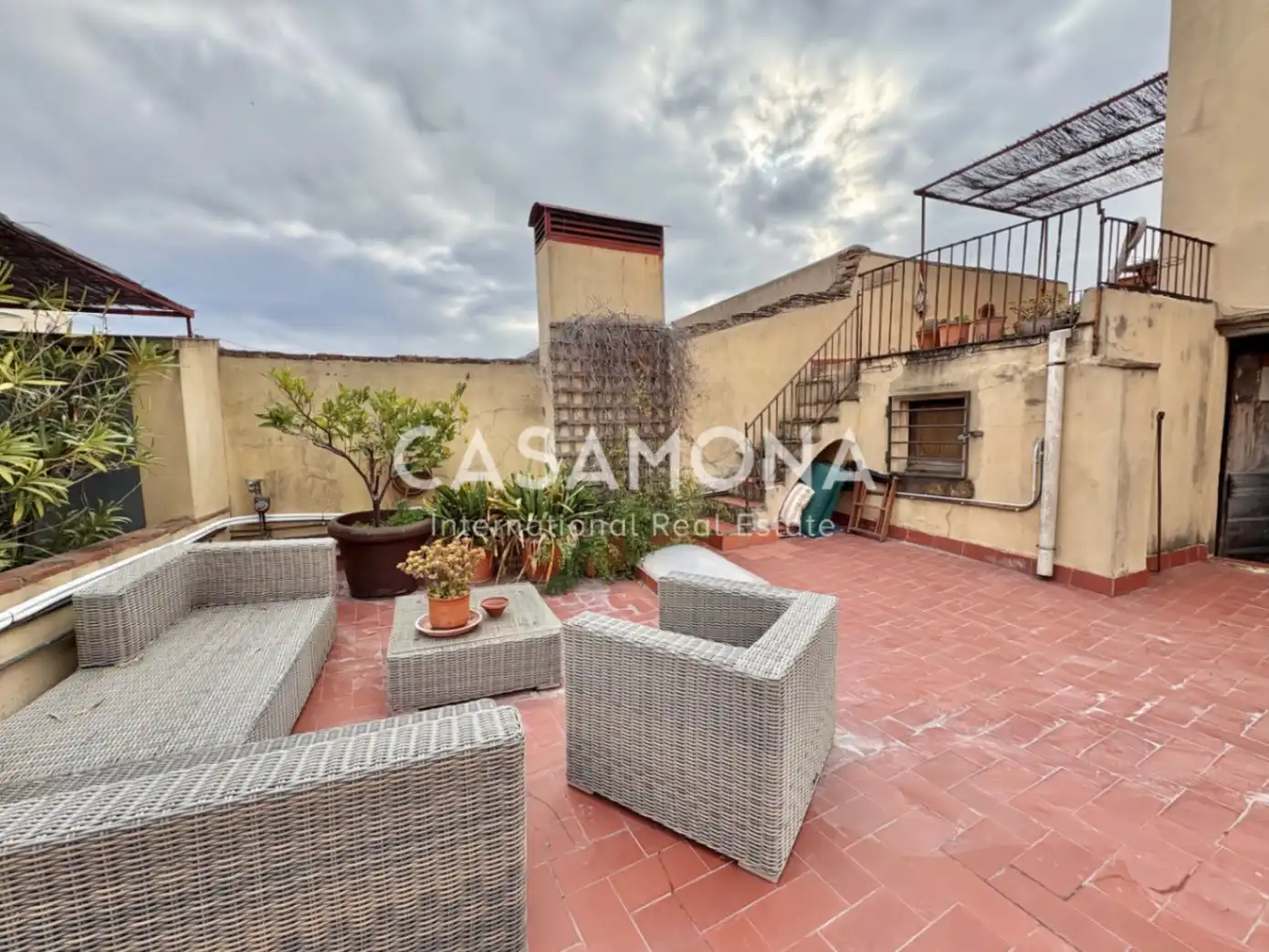 Terrasse von Maisonette zur Miete in Barcelona mit Klimaanlage, Heizung und Abstellraum