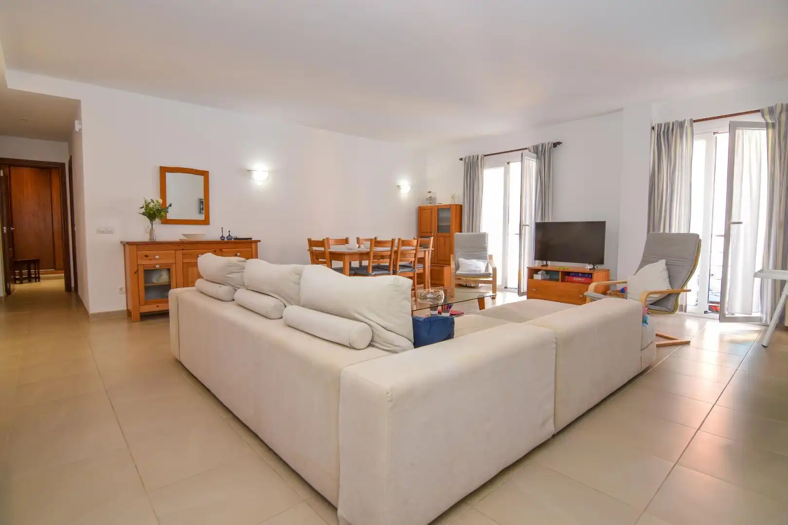 Sala de estar de Piso de alquiler en Artà con Aire acondicionado y Piscina comunitaria