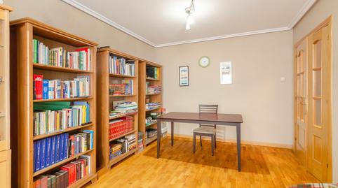 Foto 4 de Pis en venda a Calle Rio Caudal, 2, Lugones, Asturias