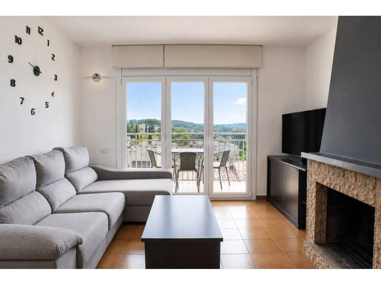 Sala de estar de Piso en venta en Centelles con Calefacción, Terraza y Balcón