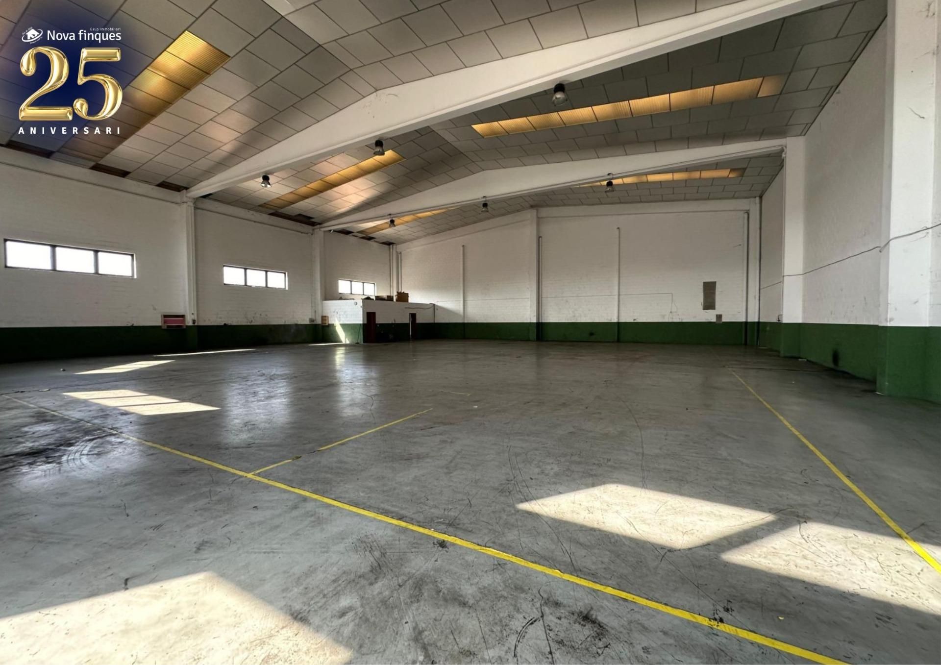 Nau industrial de lloguer en Castellar del Vallès