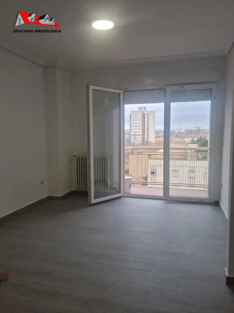 Habitación de Piso en venta en  Albacete Capital con Calefacción, Trastero y Balcón