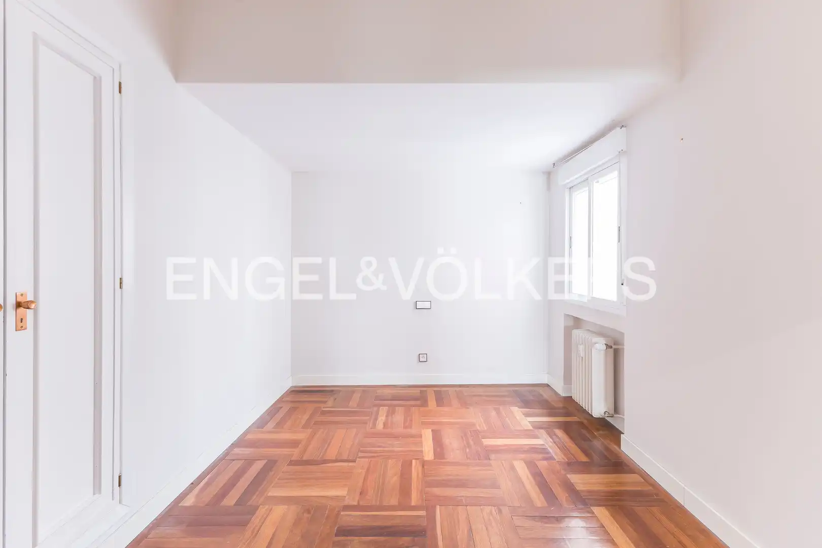 Dining room of Flat for sale in Madrid  with Air Conditioner, Heating and Terrace