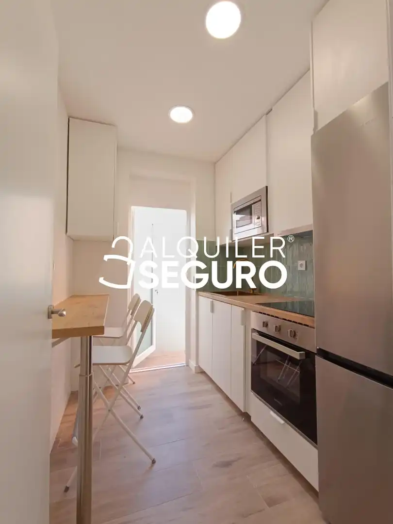 Kitchen of Flat for rent in Leganés  with Heating and Terrace