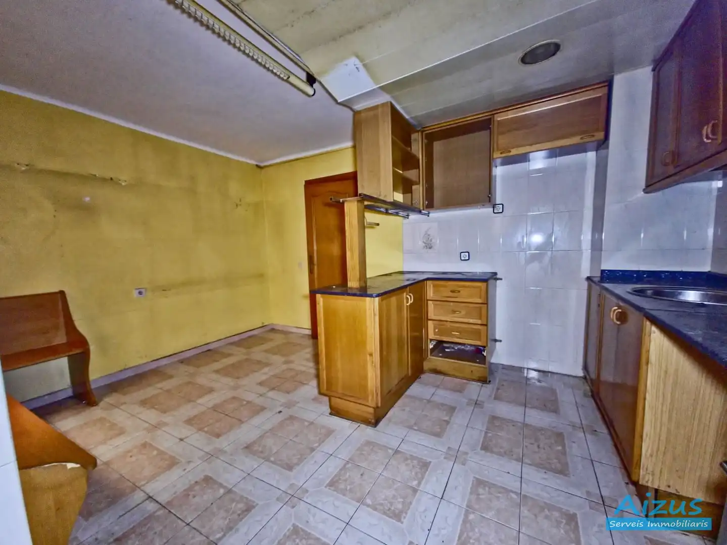 Kitchen of Flat for sale in Ripollet  with Balcony