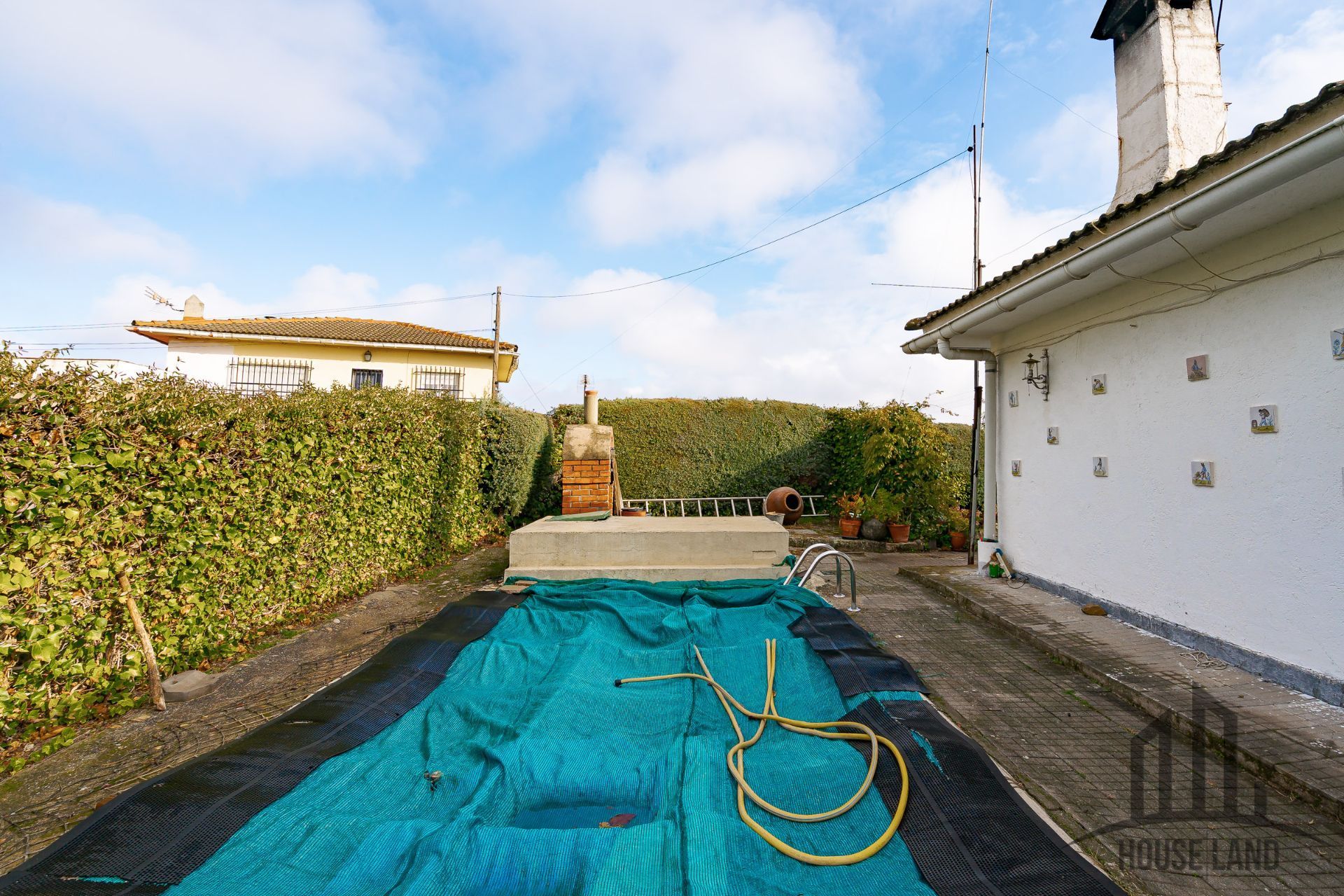 Swimming pool of House or chalet for sale in El Vellón  with Heating, Private garden and Storage room