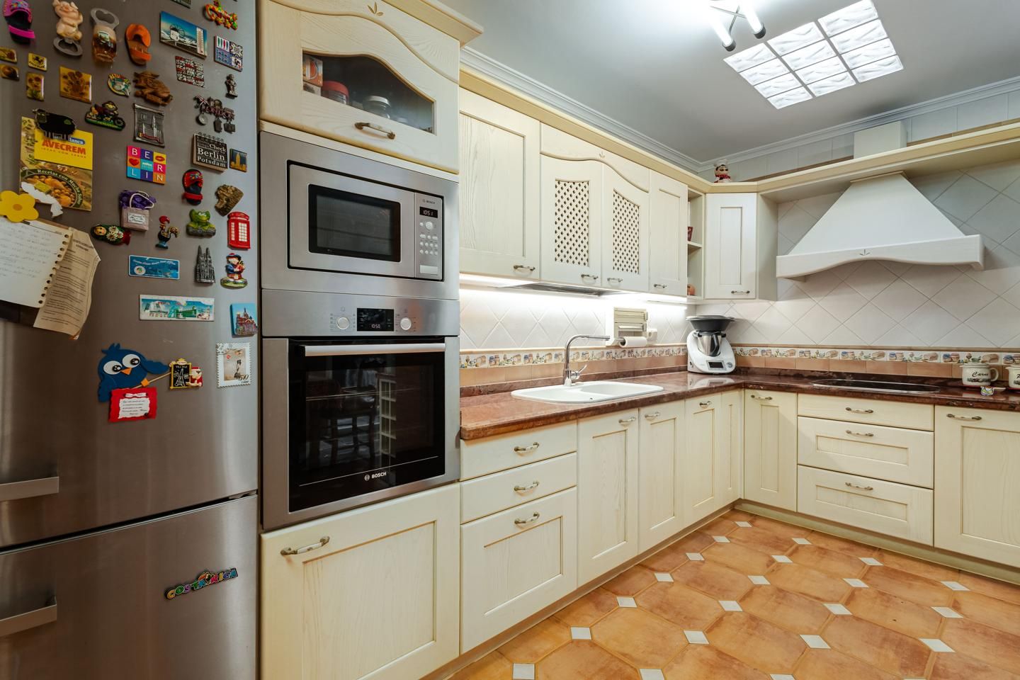 Kitchen of Single-family semi-detached for sale in Málaga Capital  with Air Conditioner, Private garden and Terrace