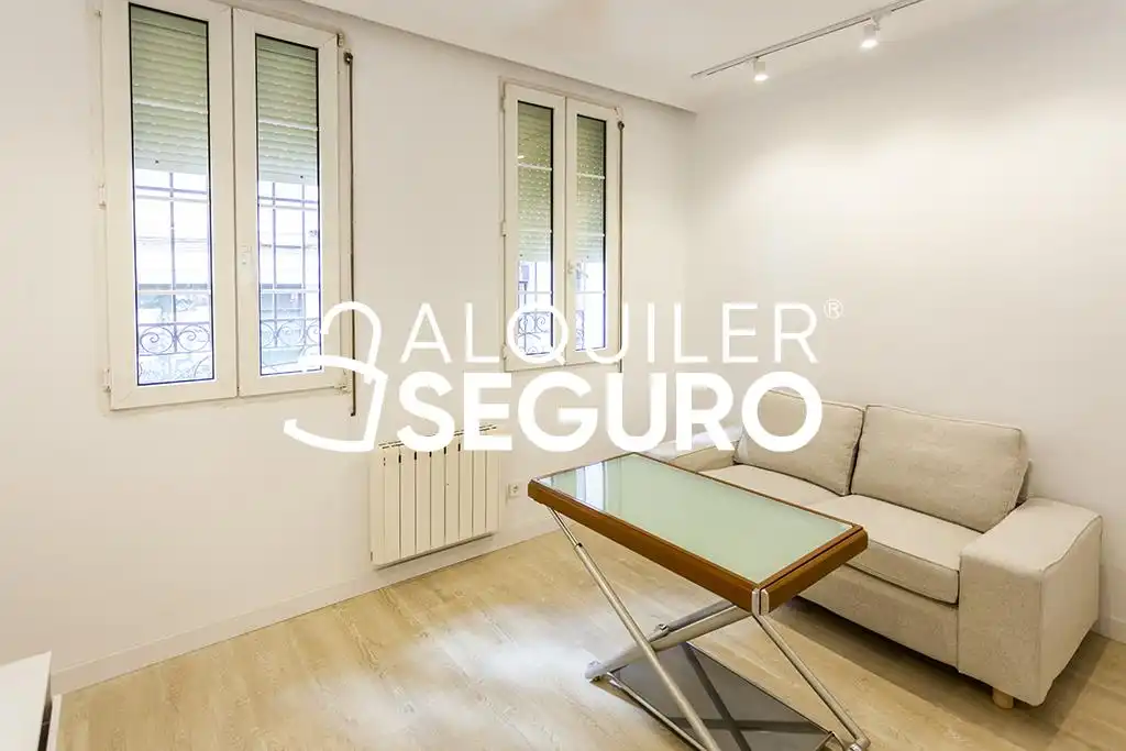 Appartement avec ascenseur à louer à de Jaén