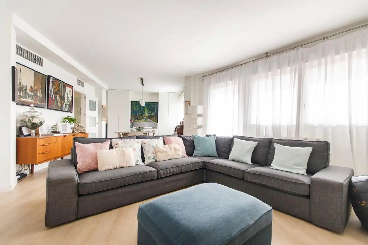 Sala d'estar de Dúplex en venda en Majadahonda amb Aire condicionat, Calefacció i Terrassa