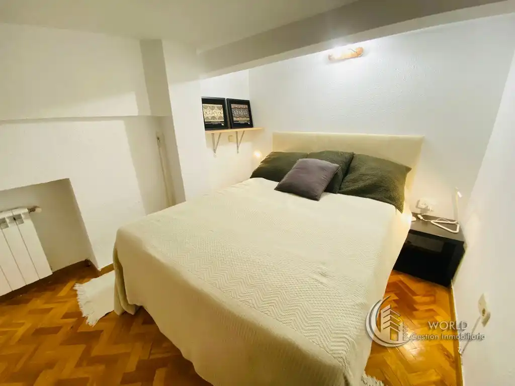 Bedroom of Duplexes for rent in Madrid  with Air Conditioner, Heating and Furnished