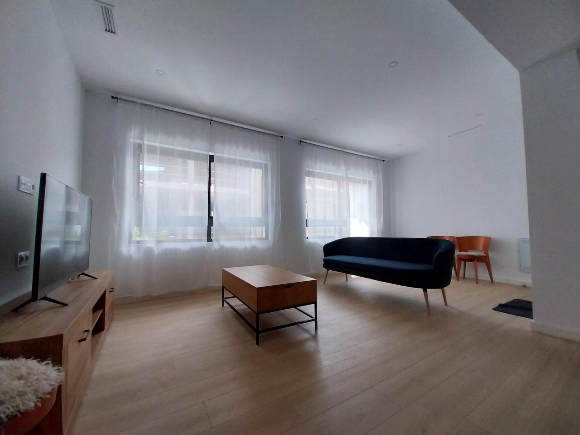 Dormitori de Apartament de lloguer en Guardamar del Segura amb Aire condicionat i Calefacció