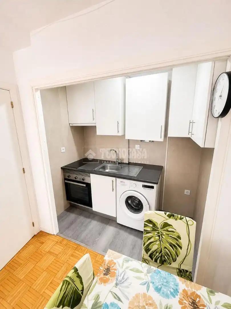 Cocina de Piso en venta en Madrid con Terraza