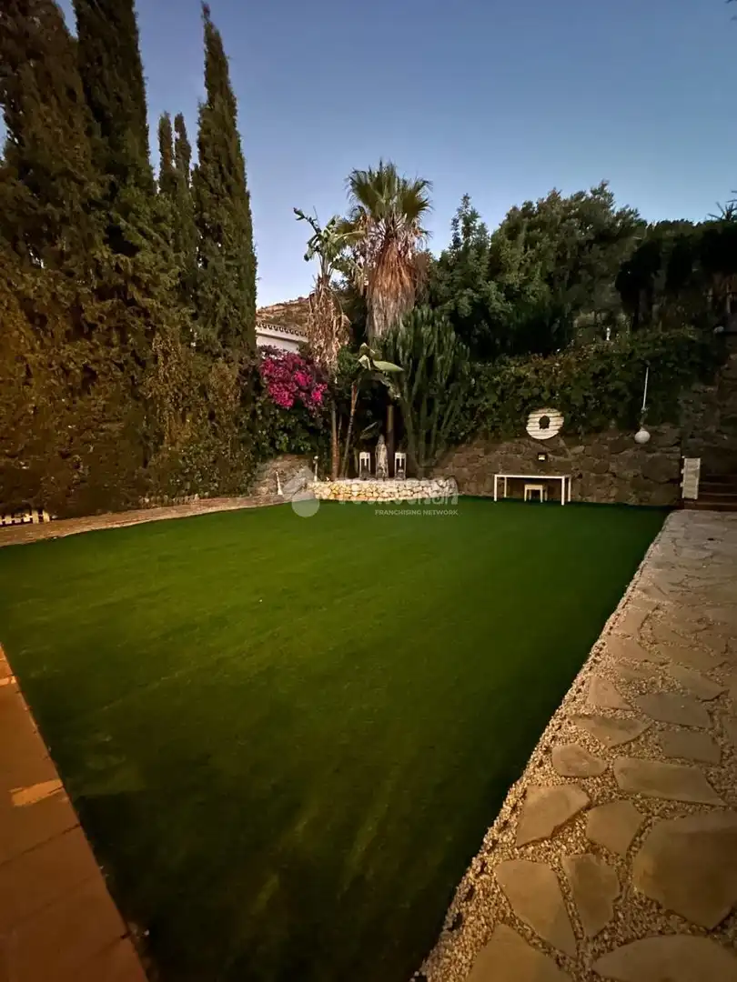 Casa o xalet en venda a Manantiales - Lagar - Cortijo