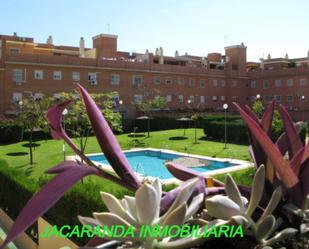 Garden of Garage for sale in Montequinto