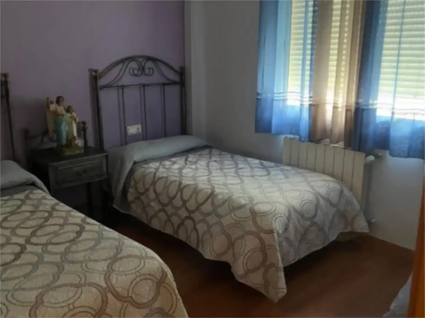 Dormitori de Casa adosada en venda en Alfafar amb Aire condicionat i Balcó