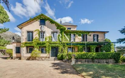 Vista exterior de Finca rústica en venda en El Escorial amb Calefacció, Jardí privat i Terrassa